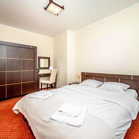 Apartament Wanda W Centrum Kolobrzegu Przy Starowce Exteriér fotografie
